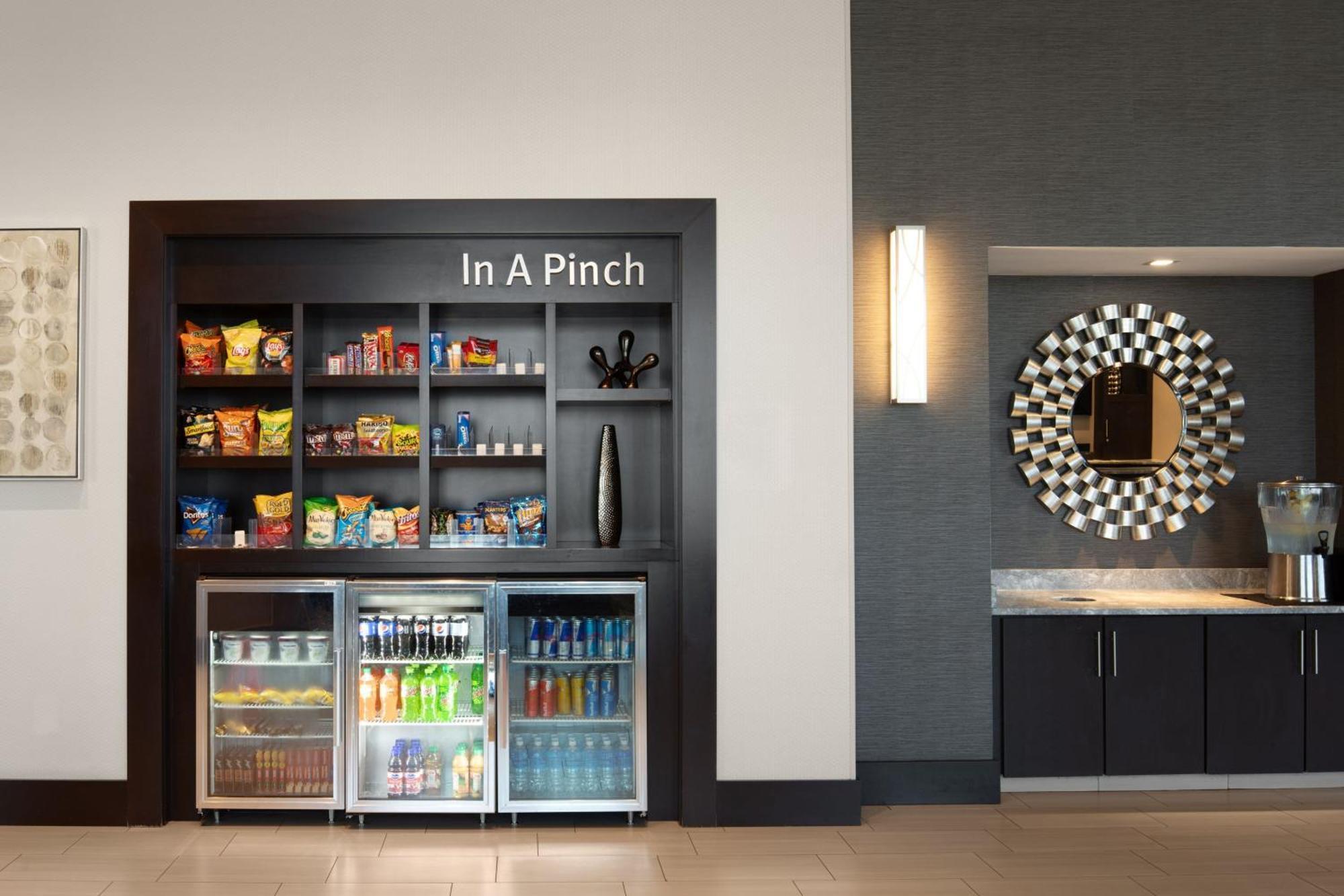 Towneplace Suites By Marriott Boston Logan Airport/Chelsea Dış mekan fotoğraf